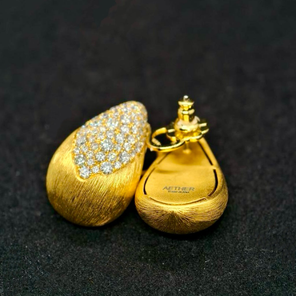 Lumiere Teardrop Earrings